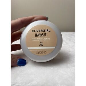 (1) COVERGIRL TruBlend Minerals Loose Face Powder  Fair 100